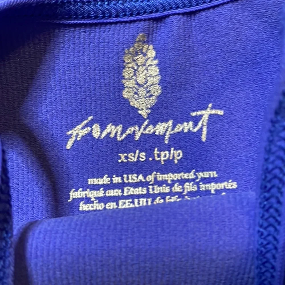 Free People Movement Tighten Up Tank size XS/S NEW Classic Blue - Picture 5 of 5
